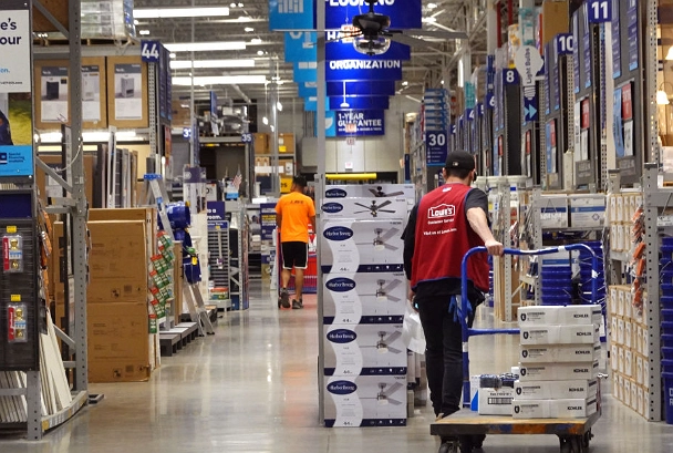 visit the lowe's store